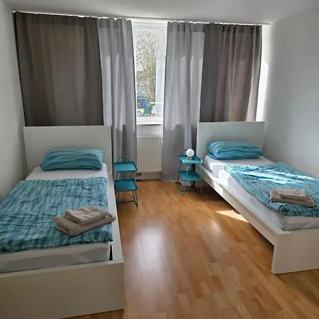 Apartmán Ferienwohnung, Handwerkerwohnung, Helle Wohlfuehlwohnung Mit Balkon