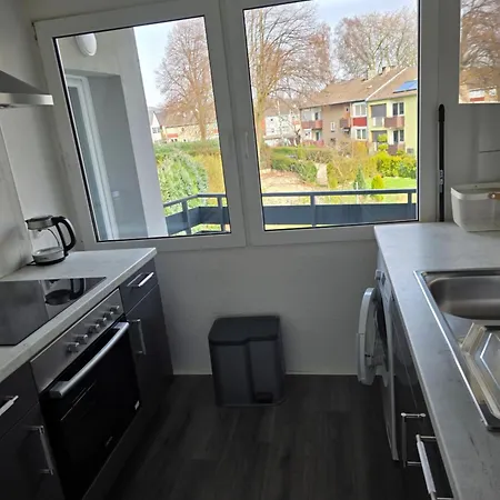 Apartmán Ferienwohnung, Handwerkerwohnung, Helle Wohlfuehlwohnung Mit Balkon *