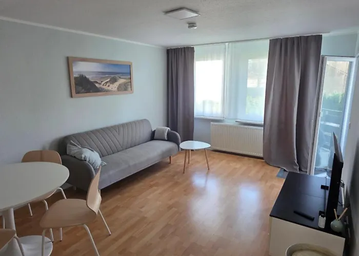 Ferienwohnung, Handwerkerwohnung, Helle Wohlfuehlwohnung Mit Balkon